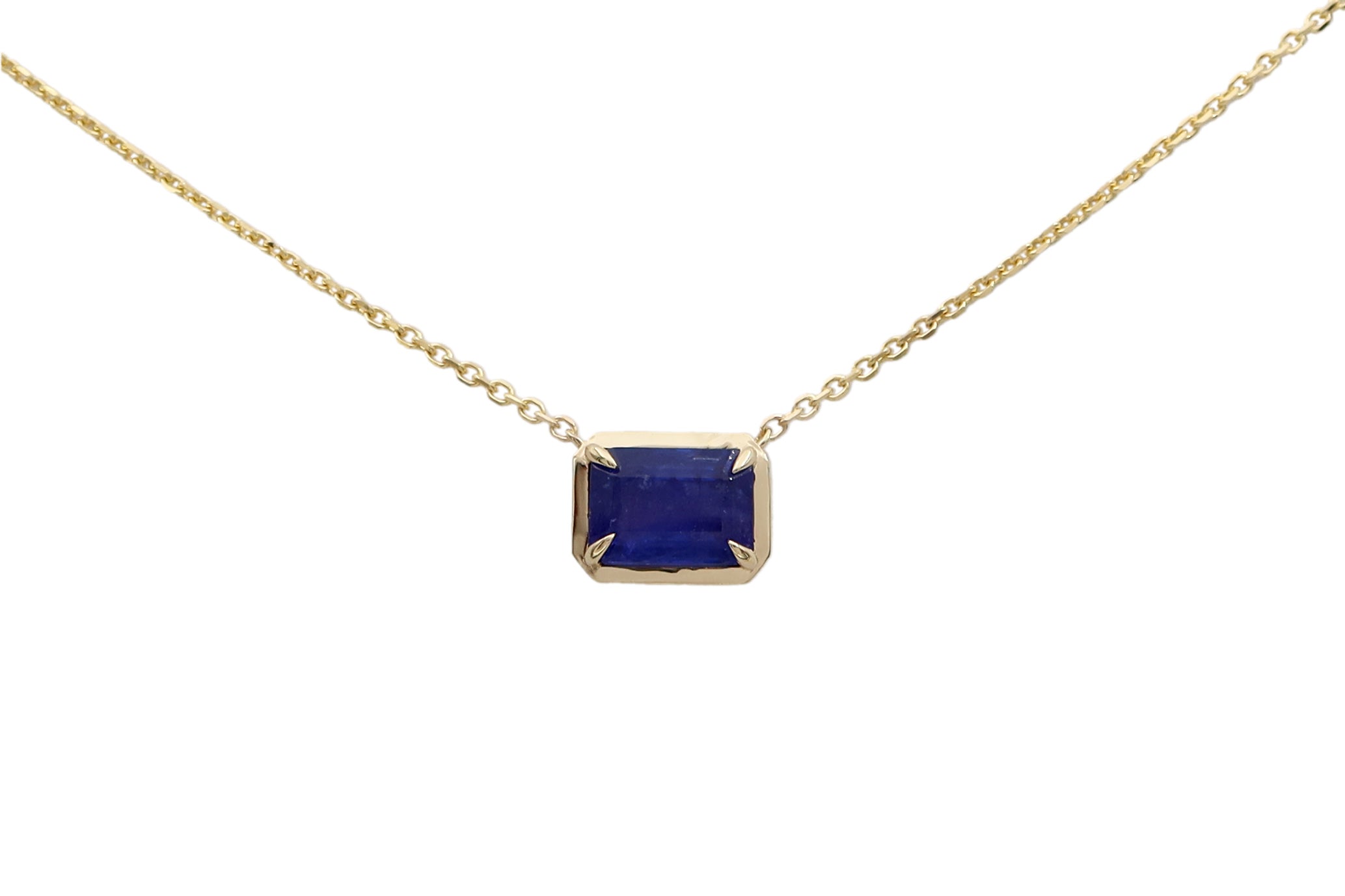 שרשרת עם תליון טנזנייט