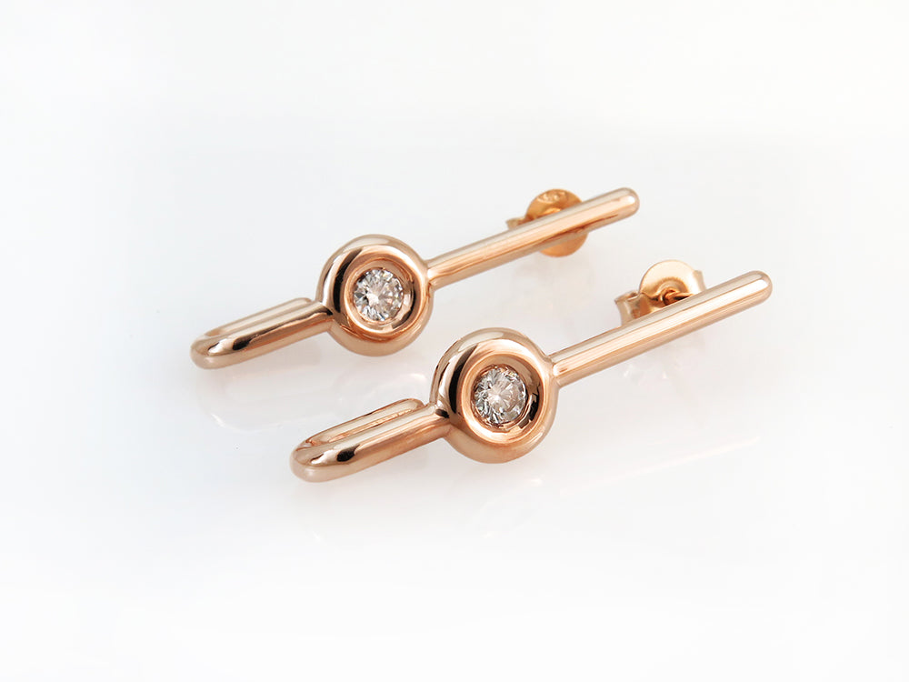 עגילי יהלום תלויים מזהב אדום