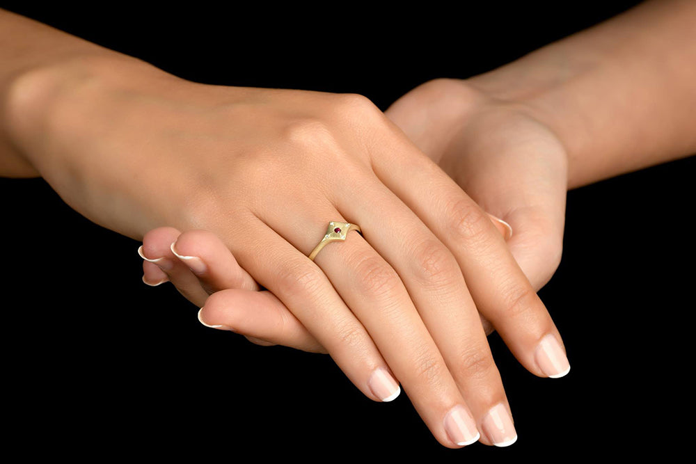 טבעת רובי ויהלומים מקולקציית Spices