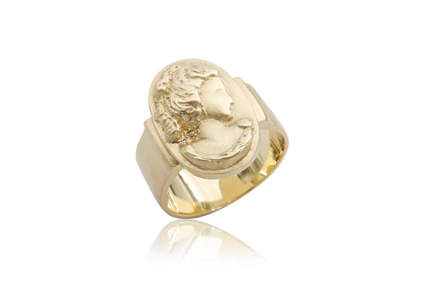 'טבעת זהב בעיצוב פורטרט וינטג